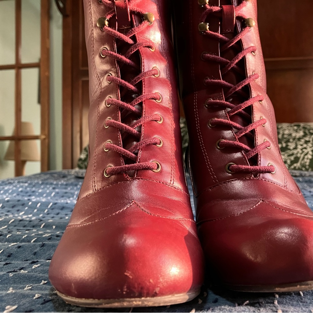Chelsea Crew claire Burgundy Boots lace up Victorian goth - Picture 6 of 10